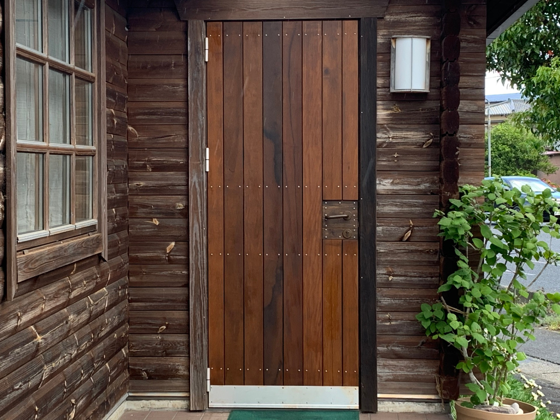 M様 ドア改修工事